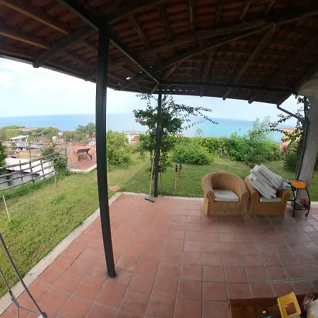 Giardino Delle Delizie Tatil Evi Cosenza